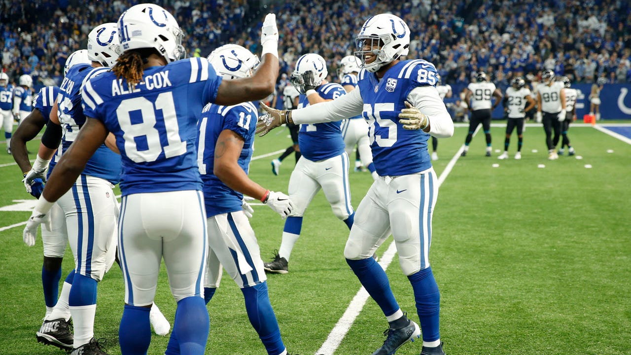 Ebron scores three touchdowns in Colts' 29-26 victory over Jaguars
